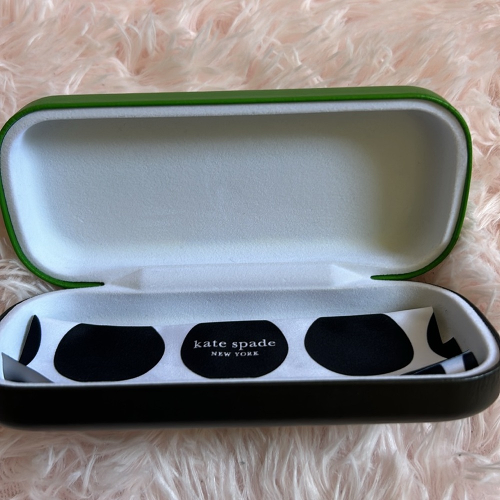 Kate Spade ♠️ Eye Glasses holder - Picture 6 of 6